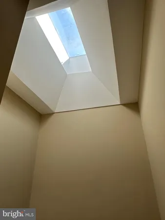 $3,200 | 1227 Linden Place Northeast, Washington, DC 20002