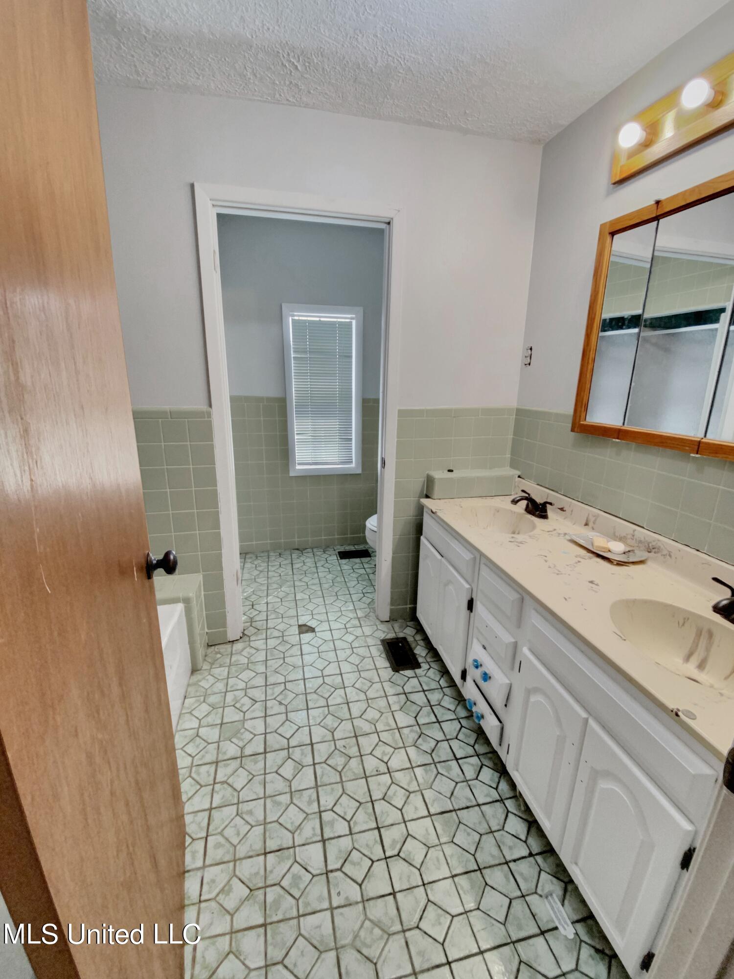 3415 Erin Lucern Road Union, MS 39365 - Photo 19 of 25 528f4727-9a4d-4743-97cd-ef8ad20bda37