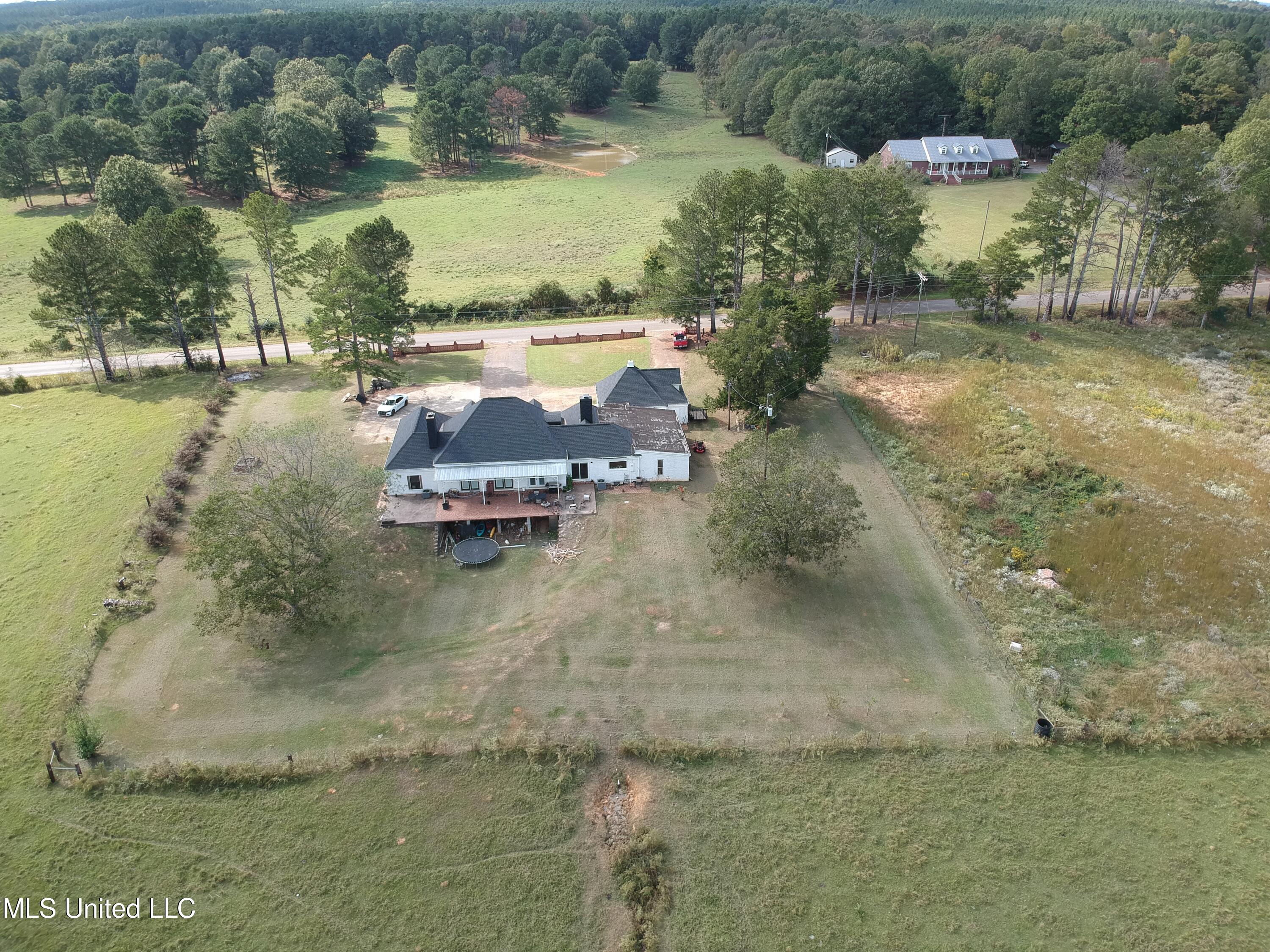 3415 Erin Lucern Road Union, MS 39365 - Photo 23 of 25 DJI_0163