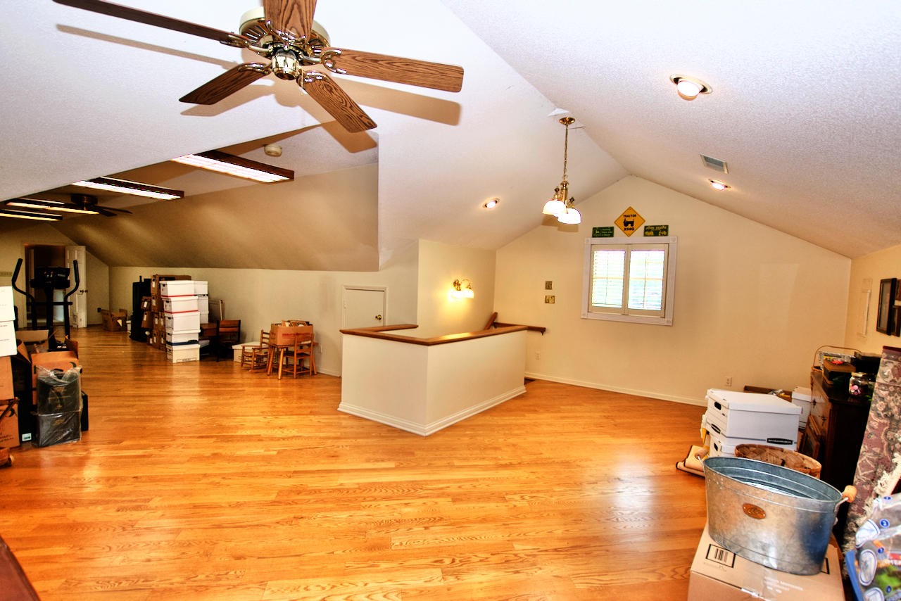 1208 Hitch Road Maryville, TN 37804 - Photo 24 of 38 Gallery Image 24