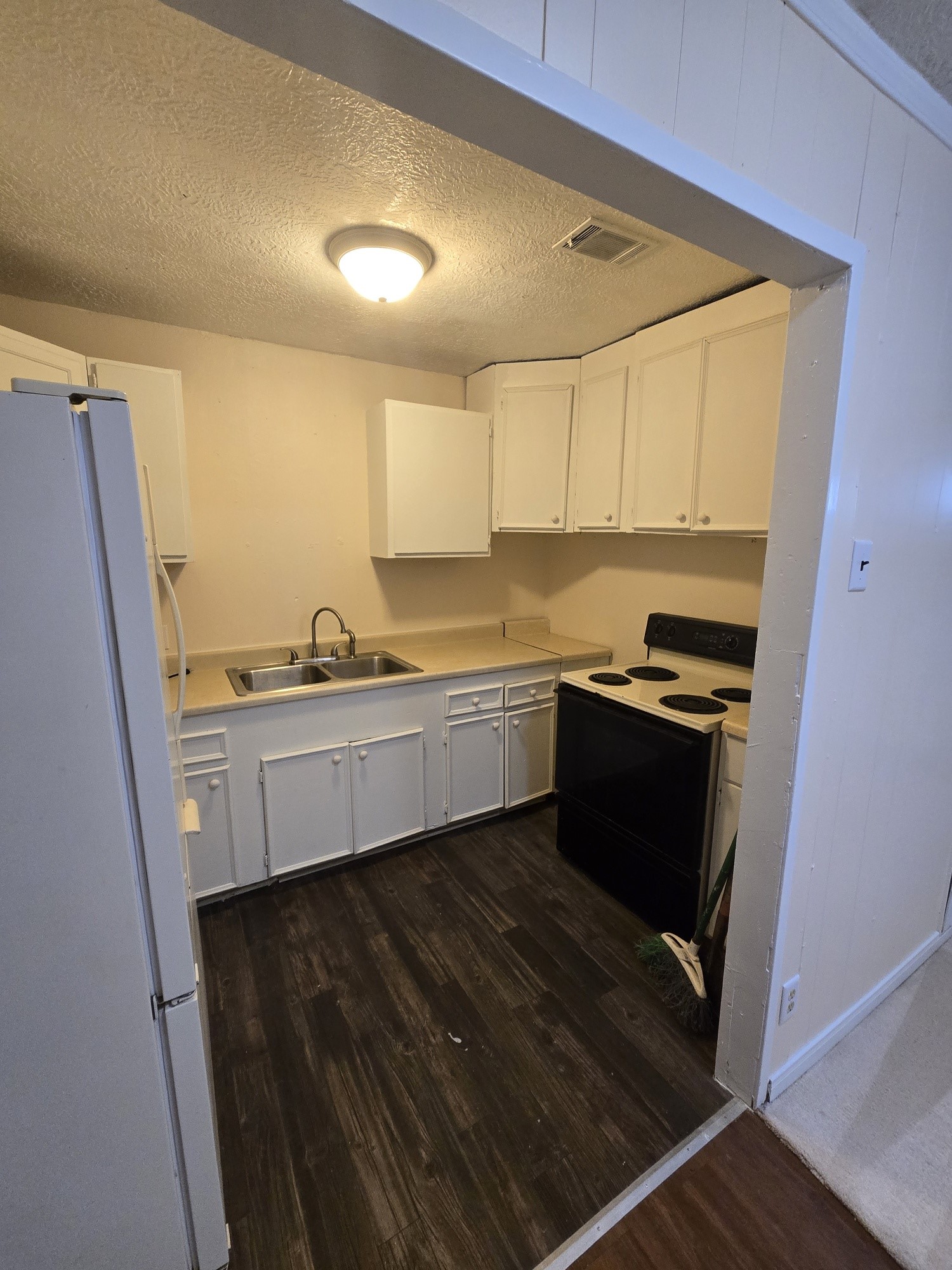 619 Morrell Street Baytown, TX 77520 - Photo 12 of 28