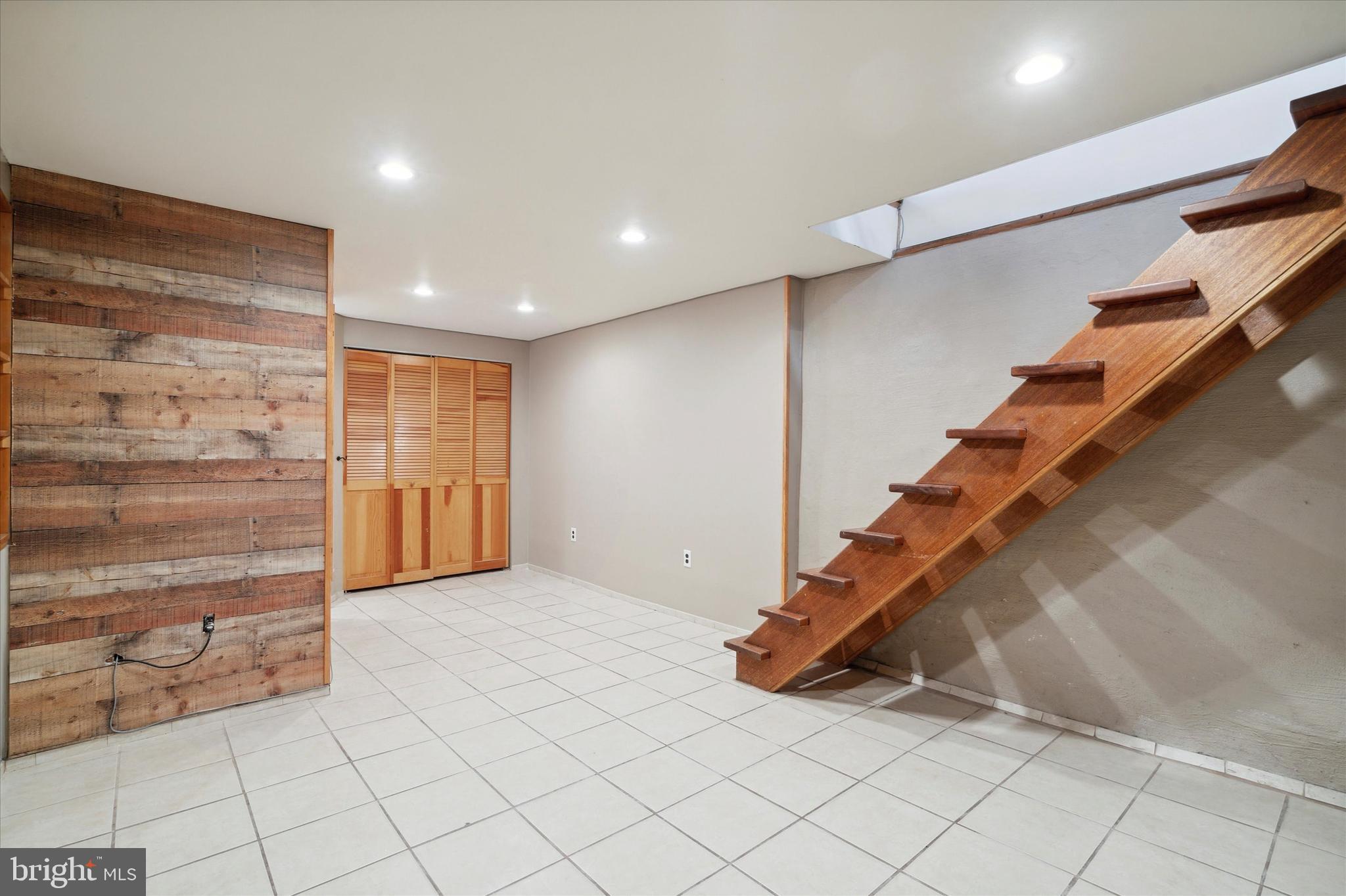 231 Tree Street Philadelphia, PA 19148 - Photo 10 of 16