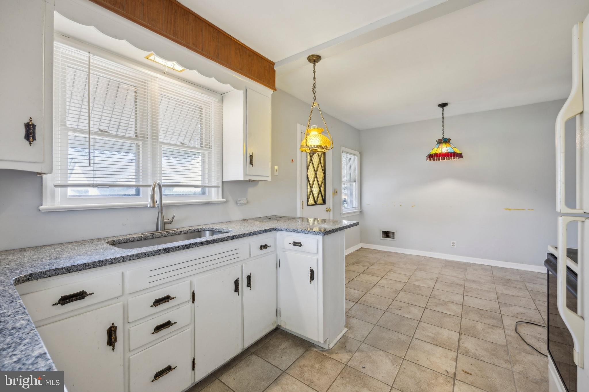 703 Bath Road Bristol, PA 19007 - Photo 8 of 18 Gallery Image 8