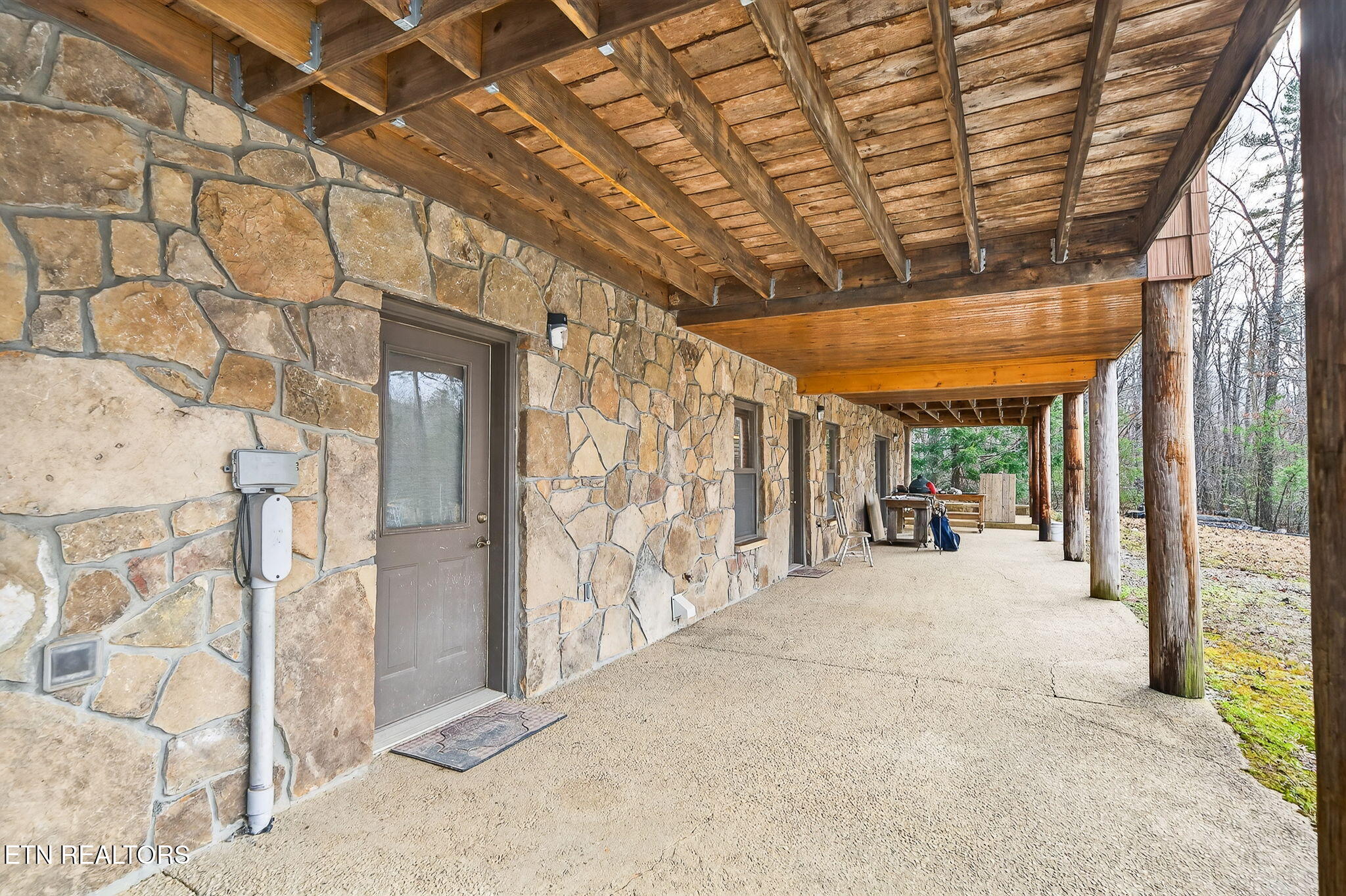 672 Falls Road Monterey, TN 38574 - Photo 19 of 60 16-web-or-mls-672 Falls Rd_082_TNPC