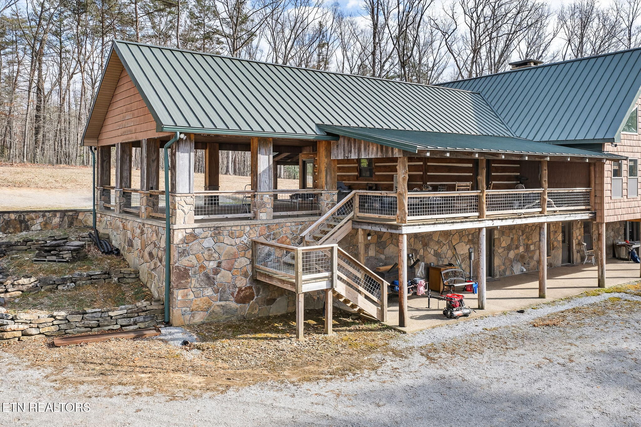 672 Falls Road Monterey, TN 38574 - Photo 20 of 60 72-web-or-mls-672 Falls Rd_366_TNPC