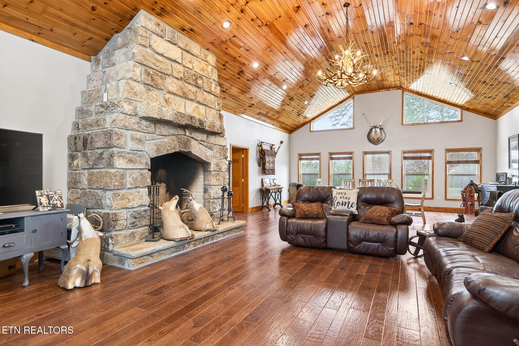 672 Falls Road Monterey, TN 38574 - Photo 25 of 60 27-web-or-mls-672 Falls Rd_142_TNPC