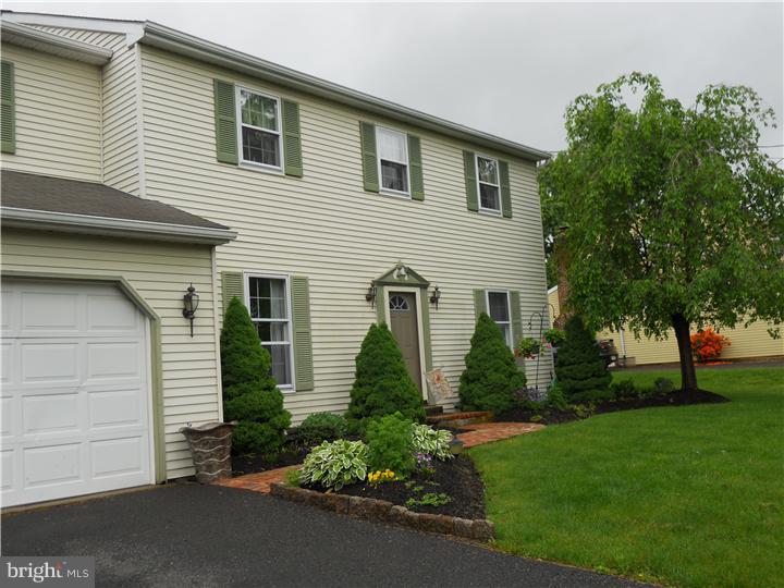 410 Yoder Road Harleysville, PA 19438 - Photo 16 of 17 Gallery Image 16