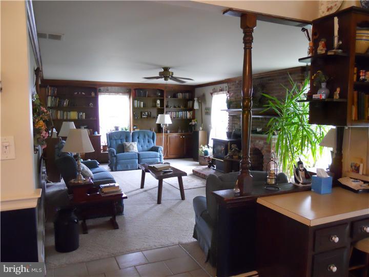 410 Yoder Road Harleysville, PA 19438 - Photo 3 of 17 Gallery Image 3