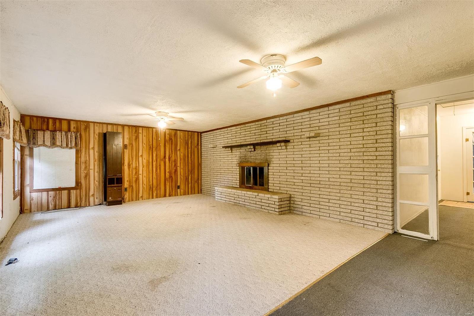 9329 Bunkum Road Fairview Heights, IL 62208 - Photo 16 of 20 Gallery Image 16