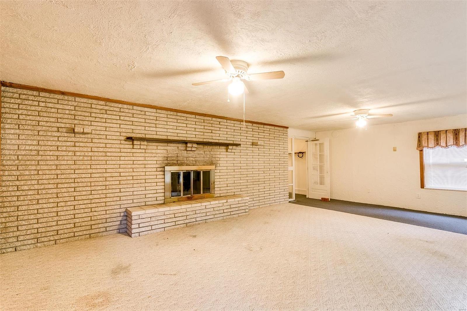9329 Bunkum Road Fairview Heights, IL 62208 - Photo 17 of 20 Gallery Image 17