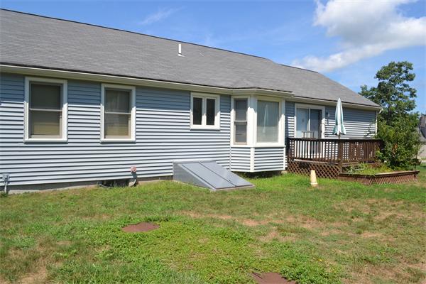 35 Country Side Road, Unit 35 Bellingham, MA 02019 - Photo 18 of 22 Gallery Image 18