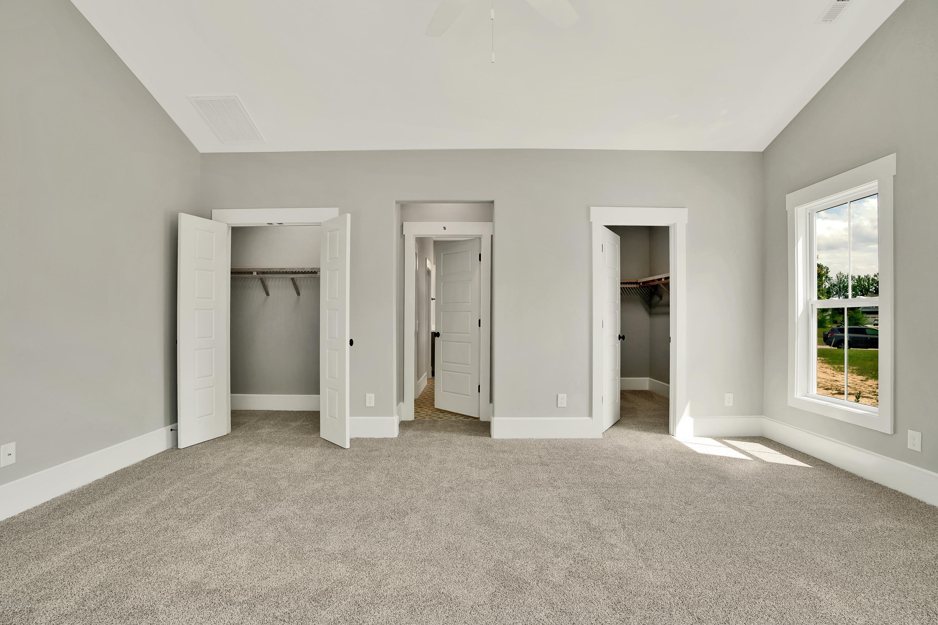 330 Summerhouse Drive Holly Ridge, NC 28445 - Photo 16 of 38 330SummerHouseDrive-17