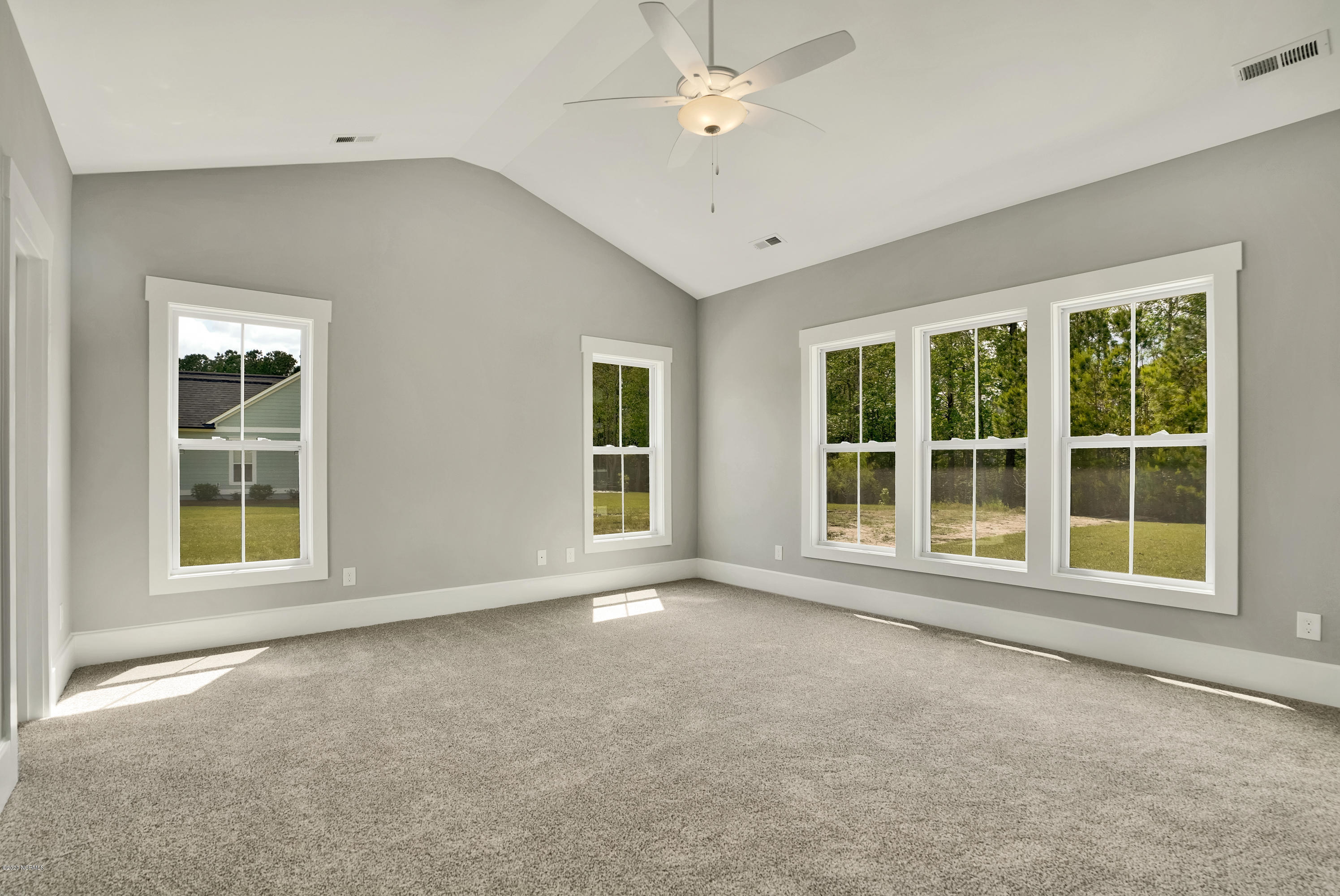 330 Summerhouse Drive Holly Ridge, NC 28445 - Photo 17 of 38 330SummerHouseDrive-18