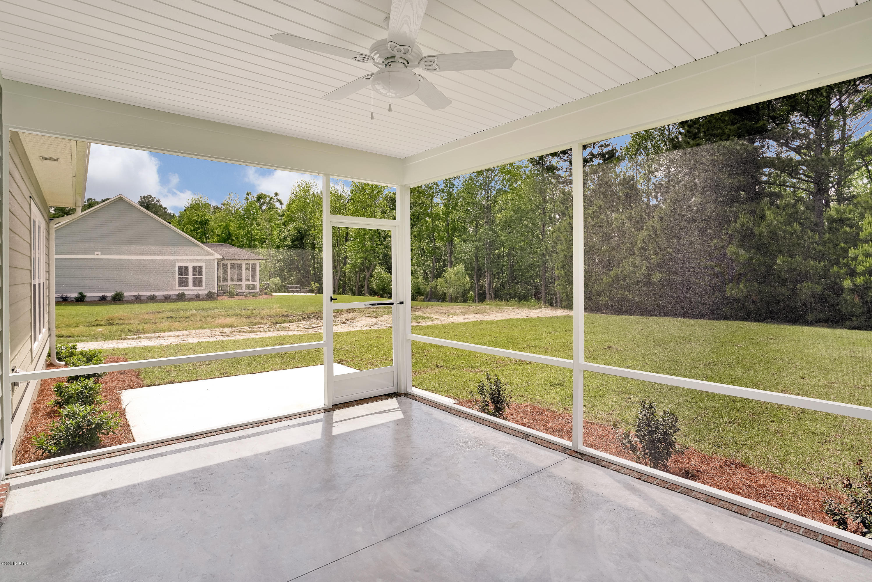 330 Summerhouse Drive Holly Ridge, NC 28445 - Photo 30 of 38 330SummerHouseDrive-31