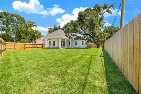$699,000 | 816 Colony Place, Metairie, LA 70003