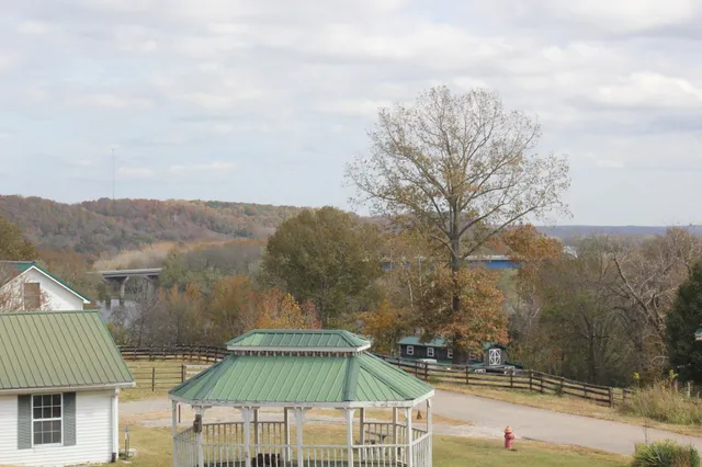 $305,000 | 106 Rose Drive, Dover, TN 37058