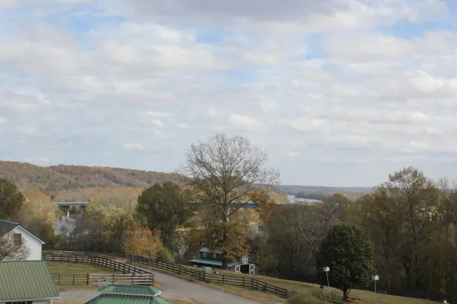 $305,000 | 106 Rose Drive, Dover, TN 37058