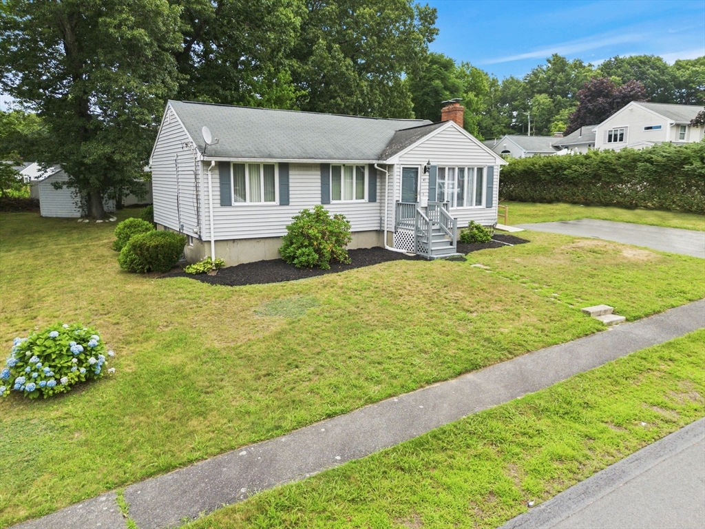 41 Samoset Road Peabody, MA 01960 - Photo 36 of 37