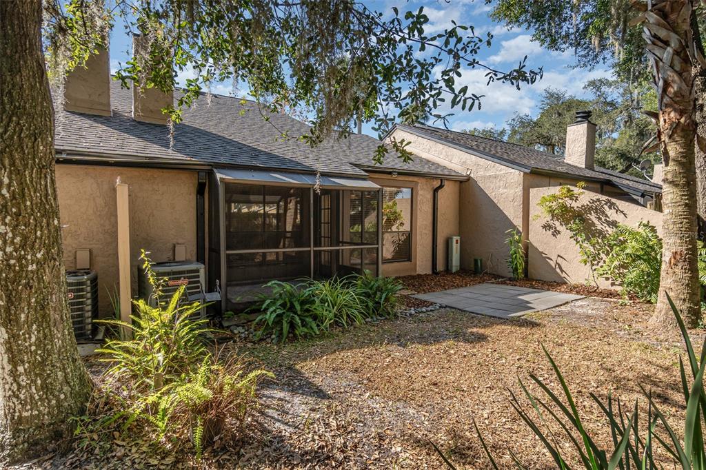 940 Douglas Avenue, Unit 175 Altamonte Springs, FL 32714 - Photo 29 of 44 a view of a backyard