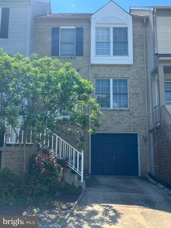 $550,000 | 6821 Malton Court, Centreville, VA 20121