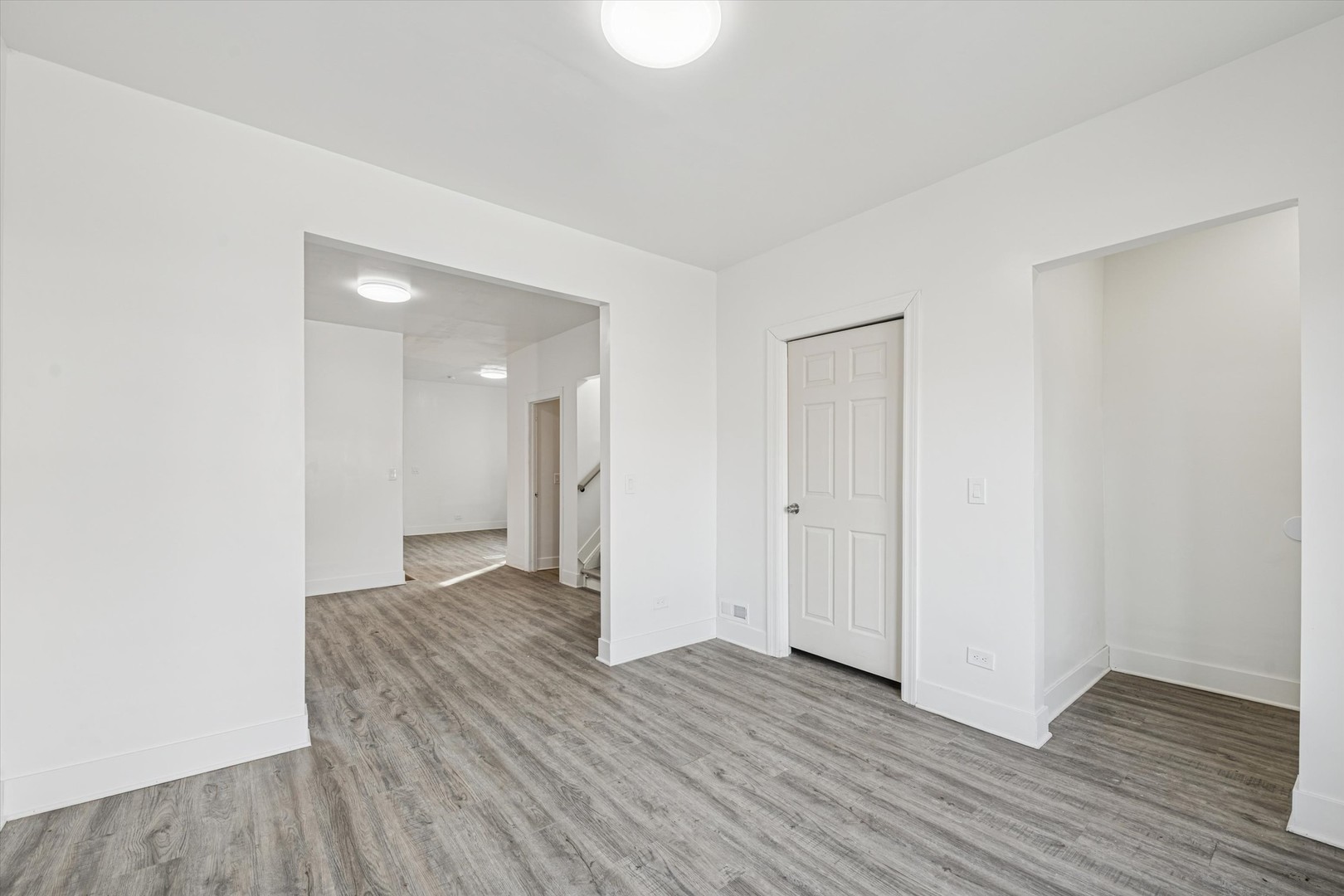 6843 South Carpenter Street Chicago, IL 60621 - Photo 5 of 19
