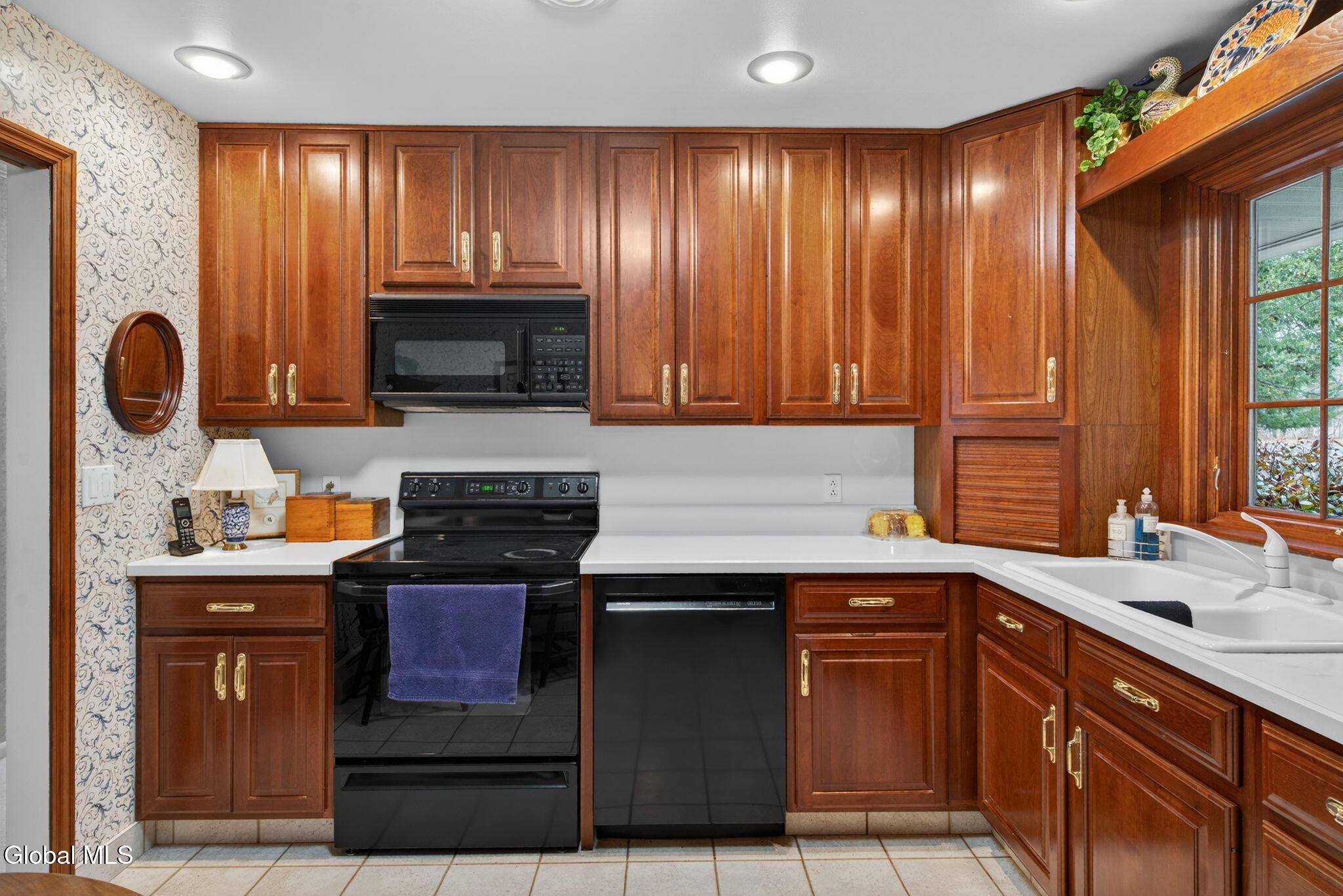 21 Weiser Street Bethlehem, NY 12077 - Photo 22 of 45 25-web-or-mls-21-weiser-st