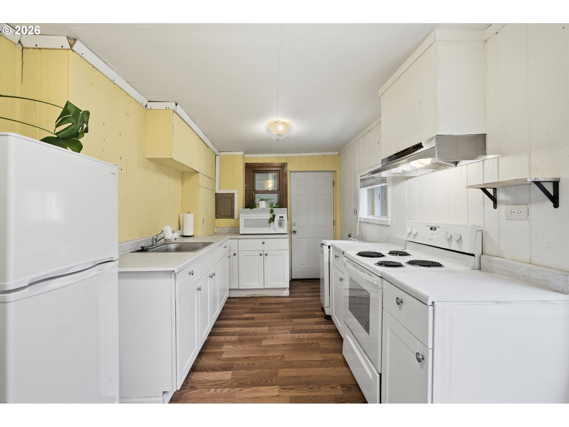 6712 Southeast Pardee Street, Unit A Portland, OR 97206 - Photo 11 of 34