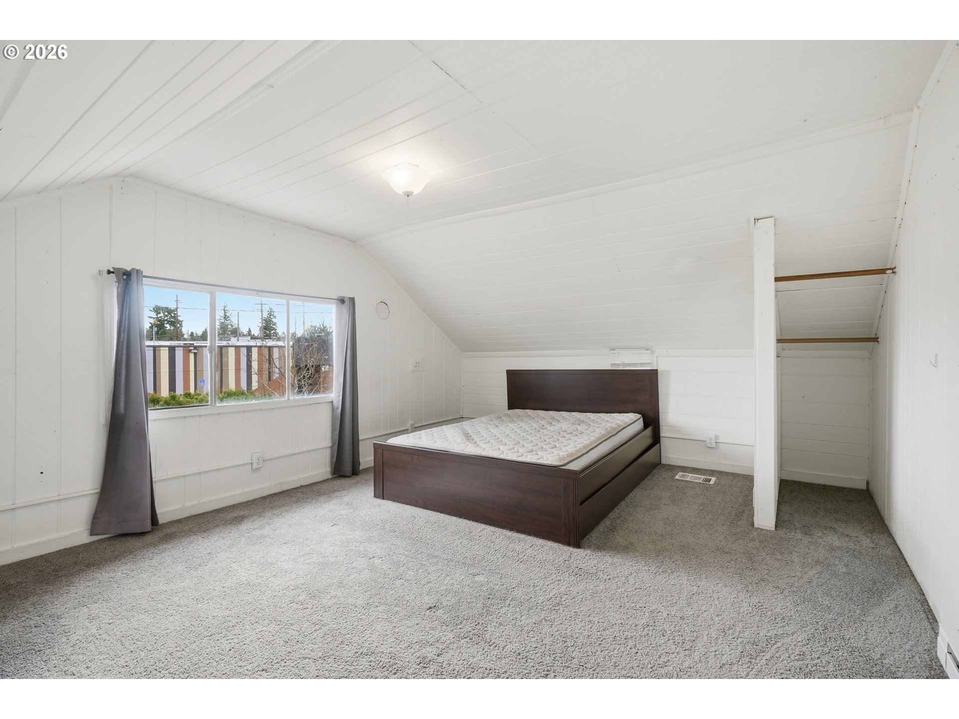 6712 Southeast Pardee Street, Unit A Portland, OR 97206 - Photo 23 of 34