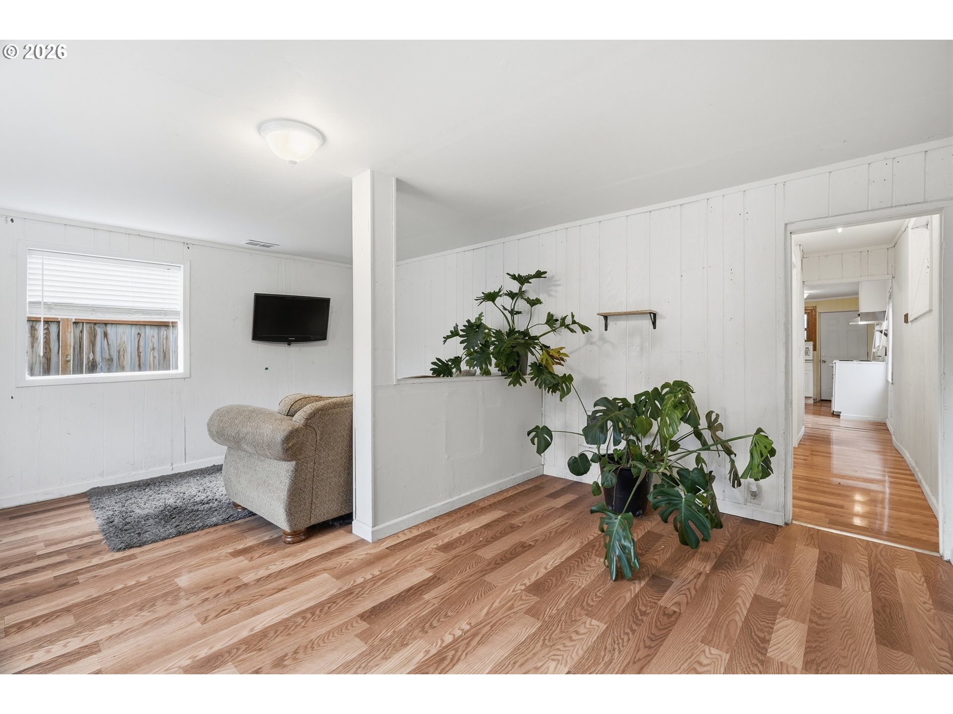 6712 Southeast Pardee Street, Unit A Portland, OR 97206 - Photo 5 of 34