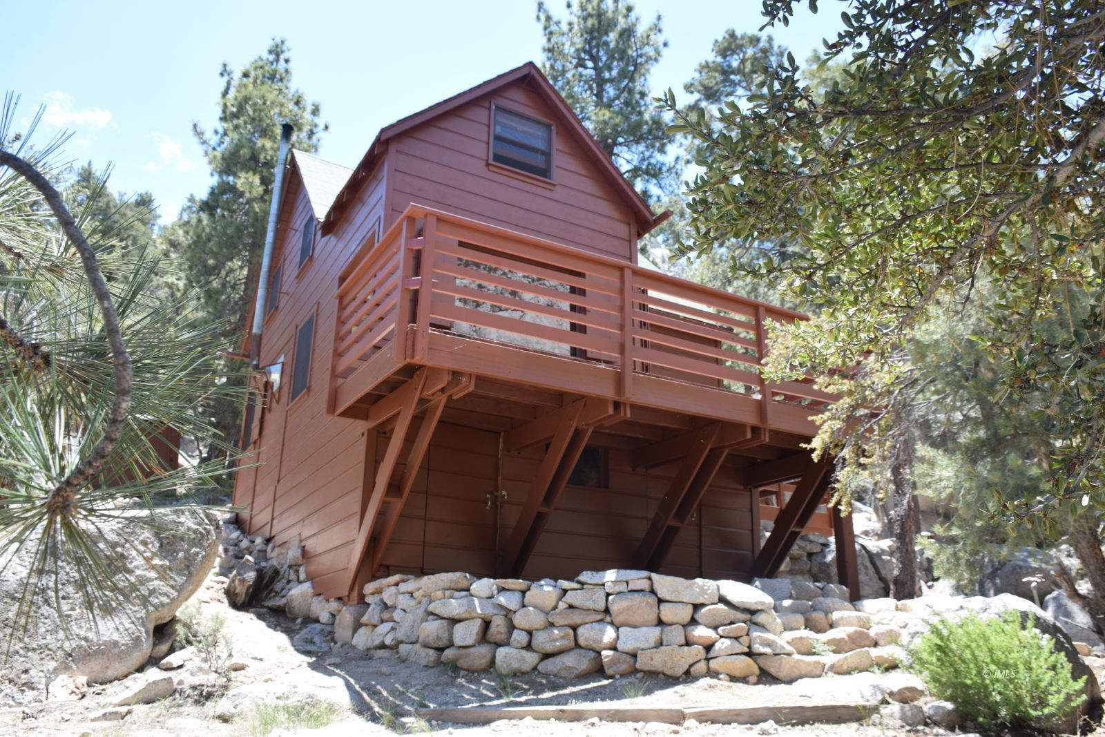 4 Whitney Portal Road Lone Pine, CA 93545 - Photo 3 of 20 a view of a small yard