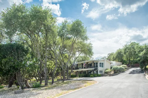 $549,000 | 1558 Trail Ridge Drive, Canyon Lake, TX 78133