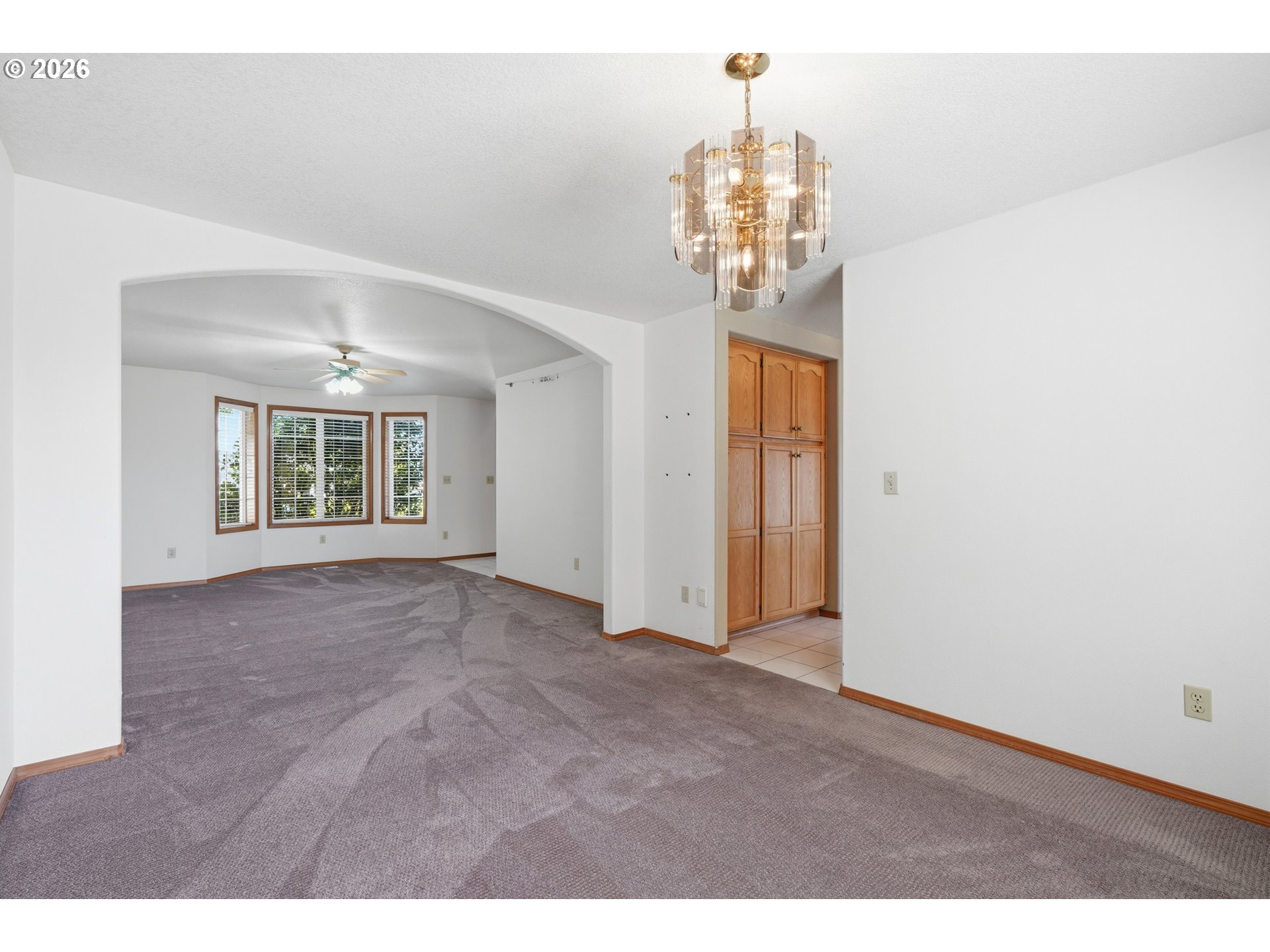 2826 Northwest Sierra Place Camas, WA 98607 - Photo 13 of 43 Living Room/Dining Room