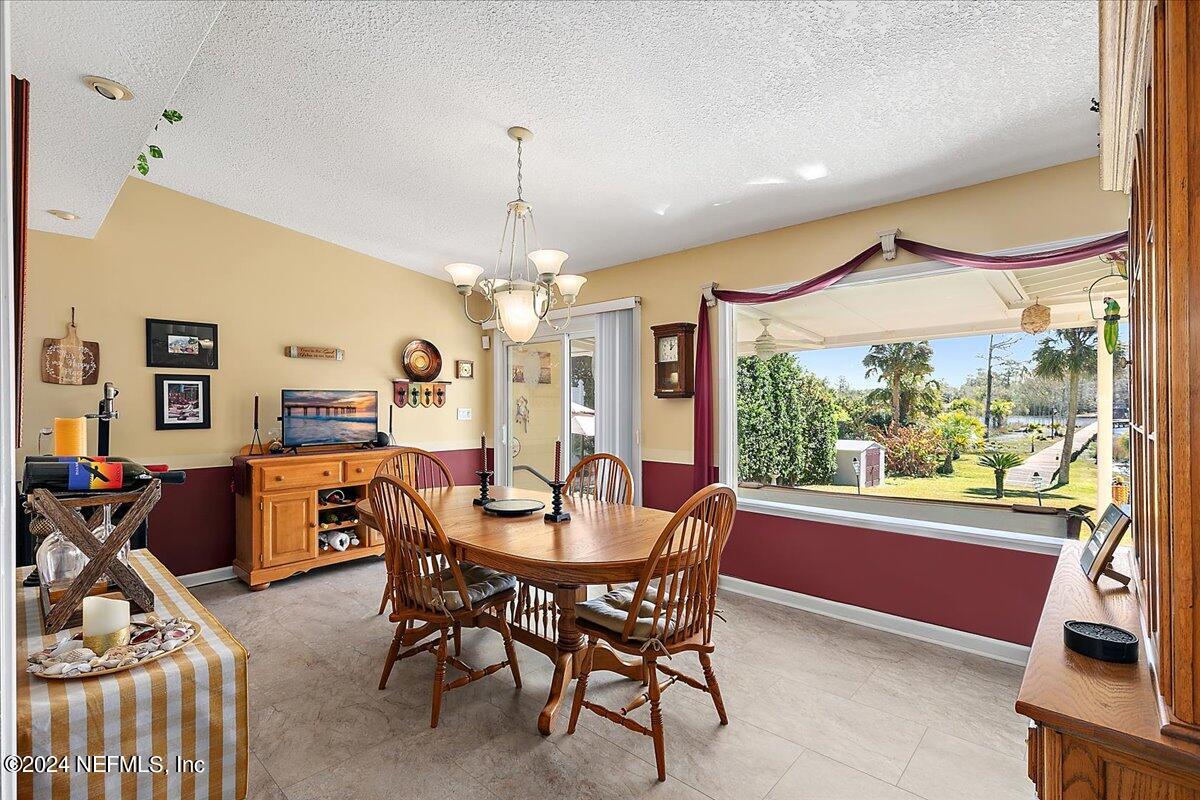 6712 Nightingale Road South Jacksonville, FL 32216 - Photo 4 of 22 6712 Nightingale-Dining Room