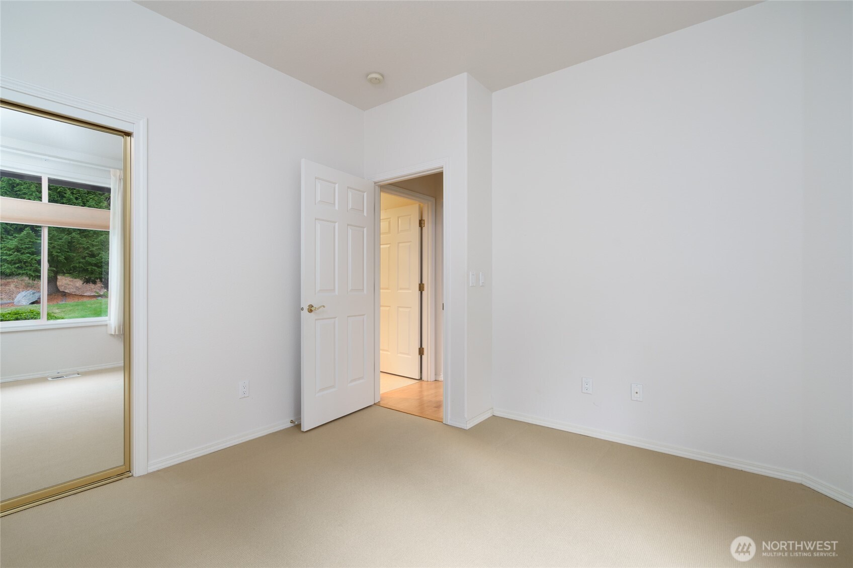 3817 Ridgetop Anacortes, WA 98221 - Photo 11 of 31 Gallery Image 11