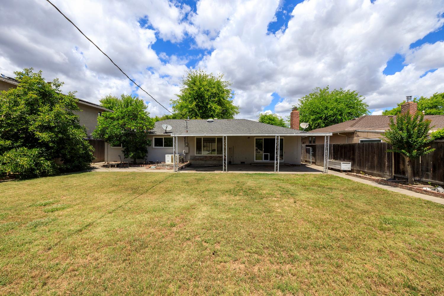 2754 West Swain Road Stockton, CA 95207 - Photo 41 of 56