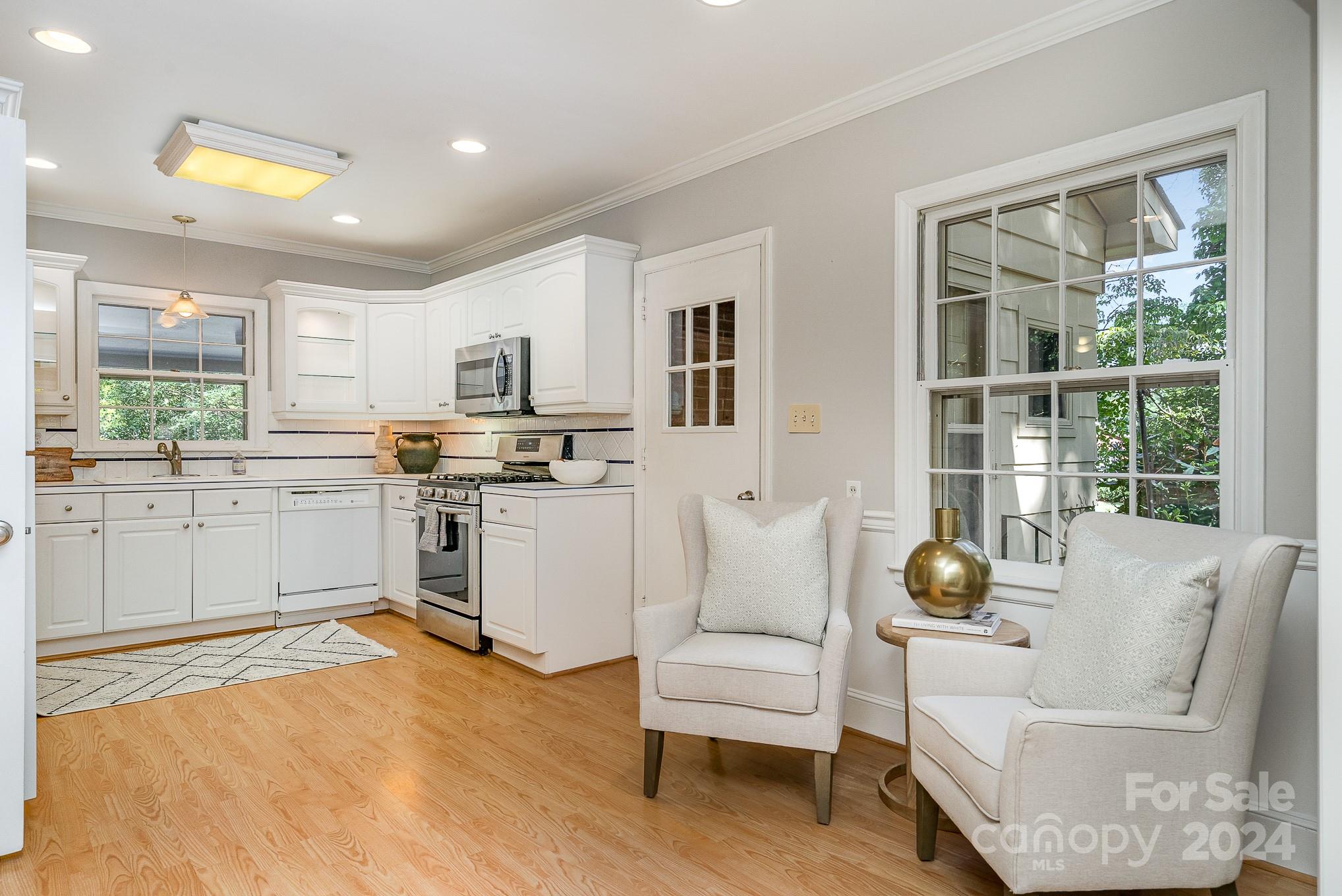 5500 Robinhood Road Charlotte, NC 28211 - Photo 12 of 37 Gallery Image 12