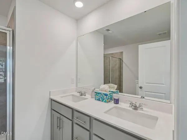 $2,235 | 3101 White Blossom Court, Unit SAVANNAH 3119, Raleigh, NC 27610