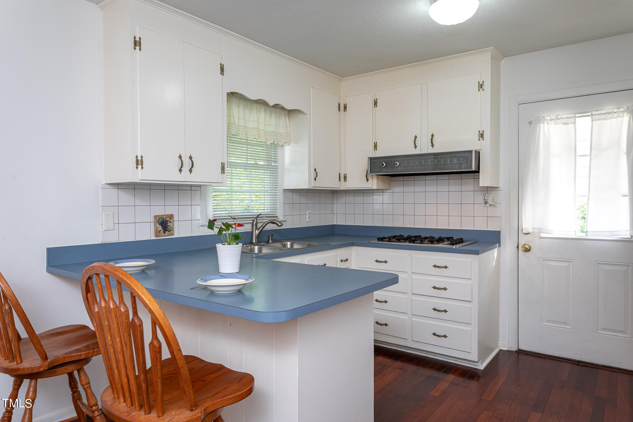 1421 Westchester Road Raleigh, NC 27610 - Photo 10 of 47 Kitchen