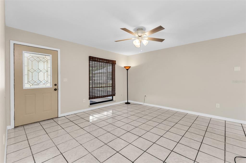 2209 Woodmere Road Venice, FL 34293 - Photo 7 of 32