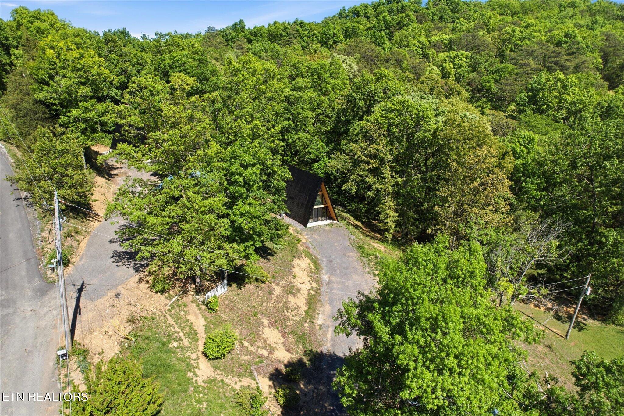1094 Highway 25E Newport, TN 37821 - Photo 23 of 29 23-DJI_0017