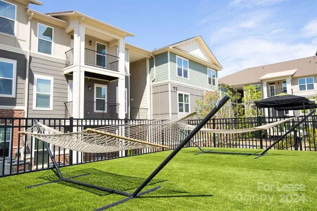 $1,676 | 102 Kennedy Rdg Way, Unit ALEXANDER, Mooresville, NC 28115