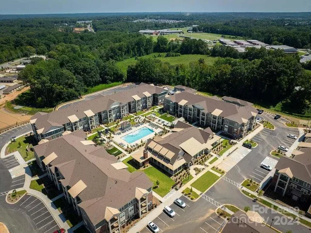 $1,676 | 102 Kennedy Rdg Way, Unit ALEXANDER, Mooresville, NC 28115