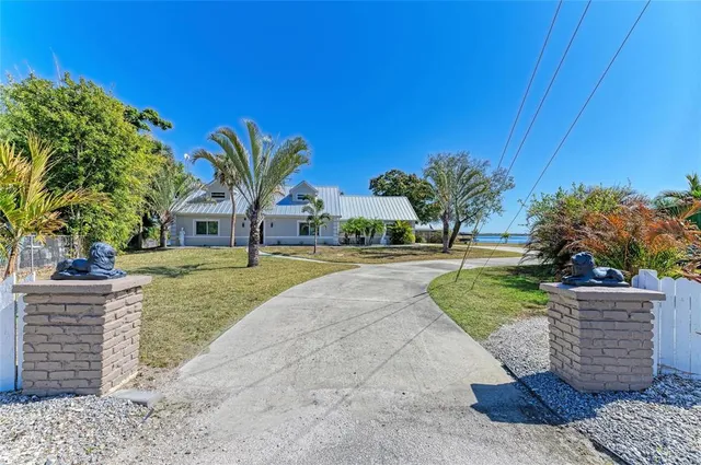 $875,000 | 9610 Southwest Yacht Drive, Arcadia, FL 34269