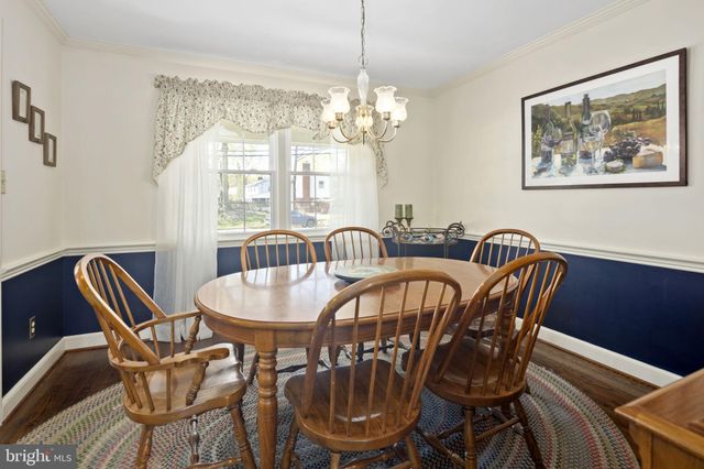 $900,000 | 2210 Londonderry Road, Alexandria, VA 22308