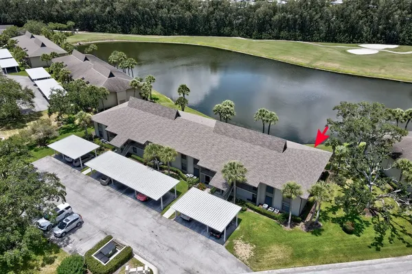 $2,000 | 18 Plantation Drive, Unit 206, Vero Beach, FL 32966