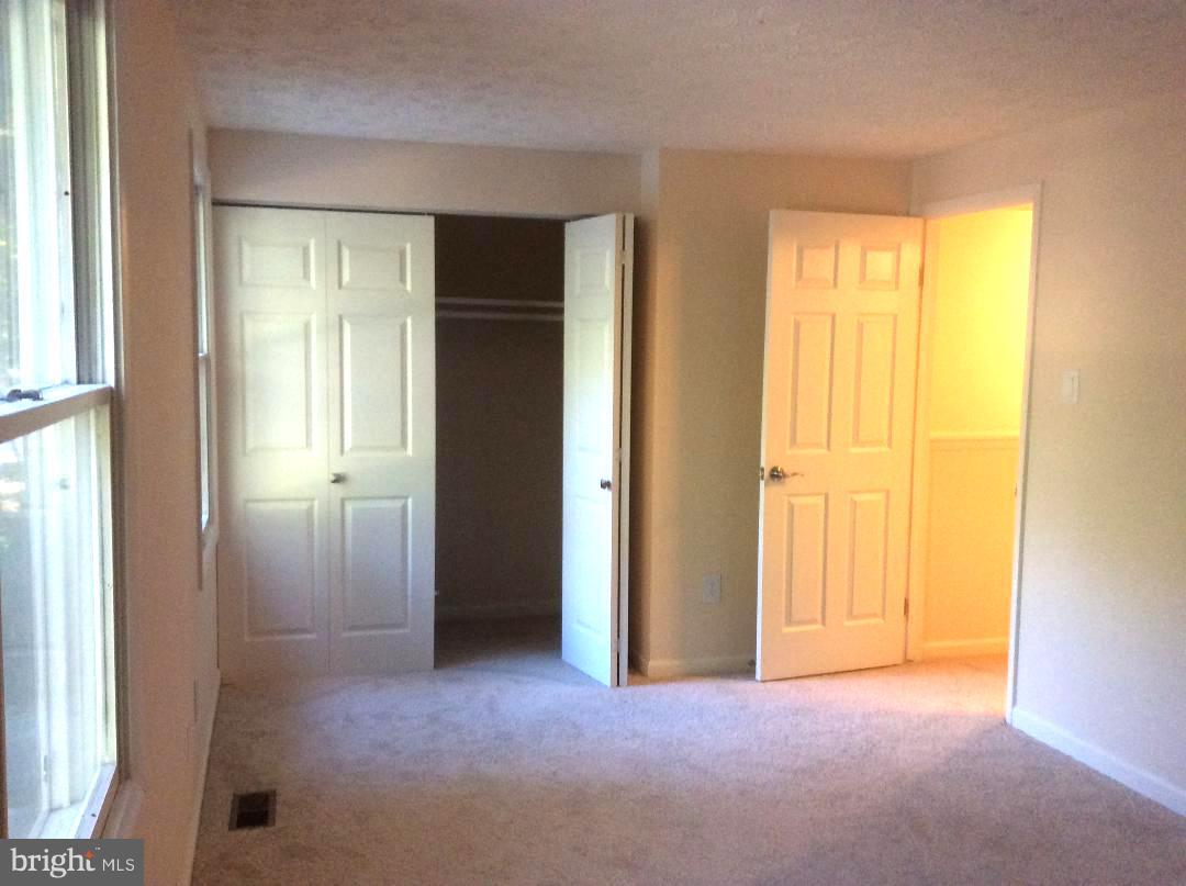 8338 Windfall Road Springfield, VA 22153 - Photo 15 of 28 Bedroom (Master) Large Closet , Large Windows