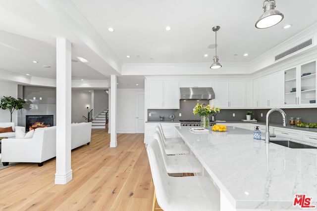 $5,850,000 | 1014 Berkeley Street, Santa Monica, CA 90403