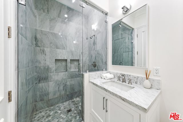 $5,850,000 | 1014 Berkeley Street, Santa Monica, CA 90403