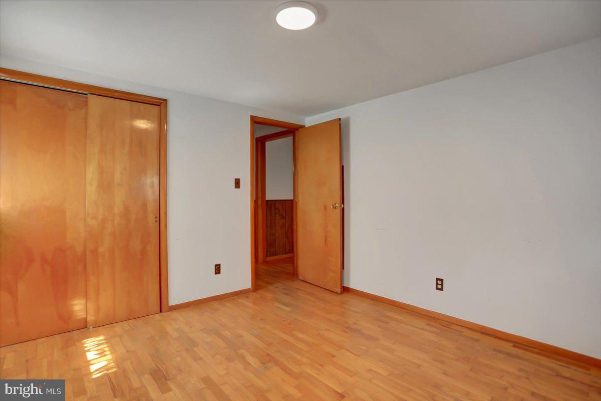 8275 Tomstown Road Waynesboro, PA 17268 - Photo 21 of 32 Gallery Image 21