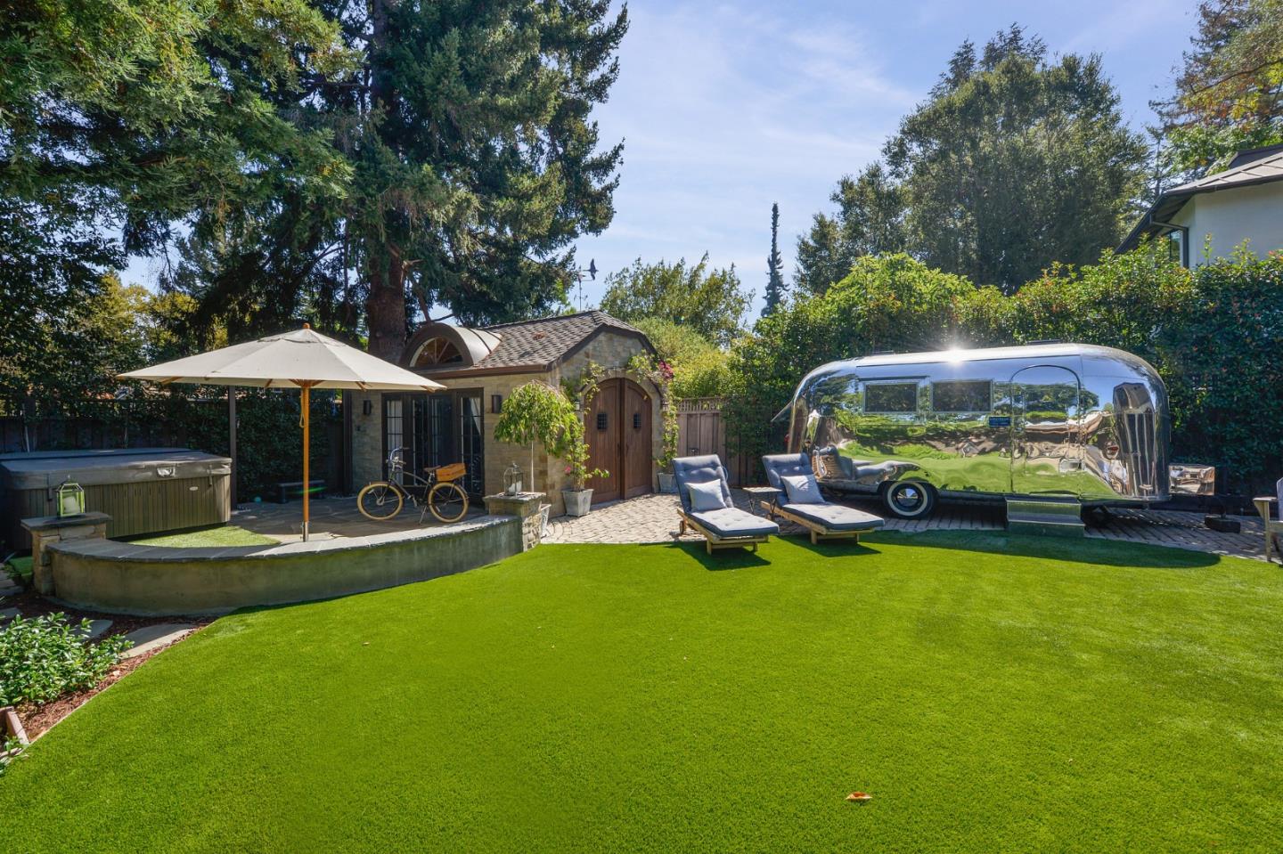 240 Princeton Road Menlo Park, CA 94025 - Photo 27 of 28 Gallery Image 27